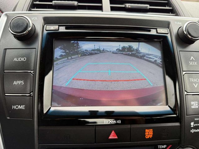 2016 Toyota Camry Hybrid 4dr Sedan SE - 22931356 - 30