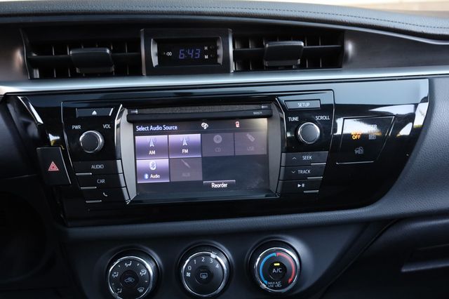 2016 Toyota Corolla 4dr Sedan Automatic L - 22893777 - 35