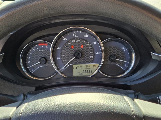 2016 Toyota Corolla 4dr Sedan CVT LE Plus - 22935787 - 17