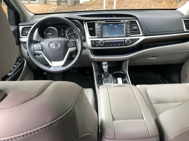 2016 Toyota Highlander  - 22932731 - 10