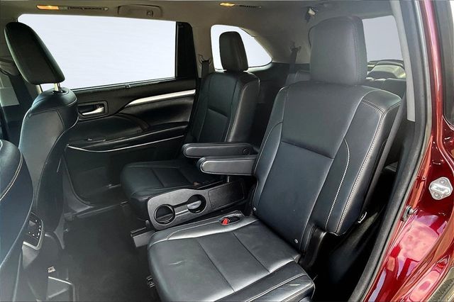 2016 Toyota Highlander AWD 4dr V6 XLE - 22939121 - 16