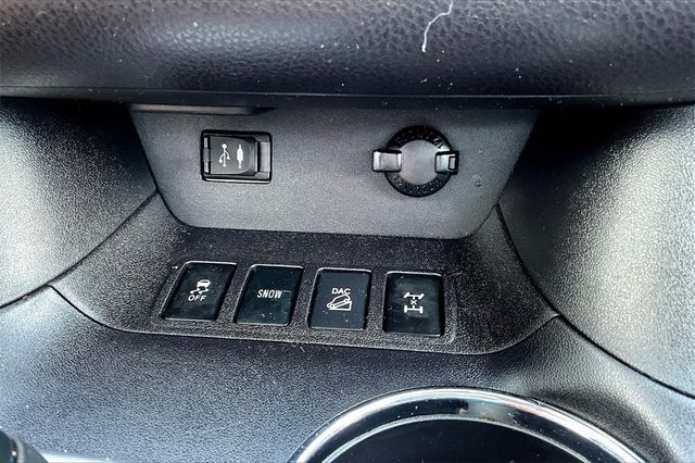 2016 Toyota Highlander AWD 4dr V6 XLE - 22939121 - 24