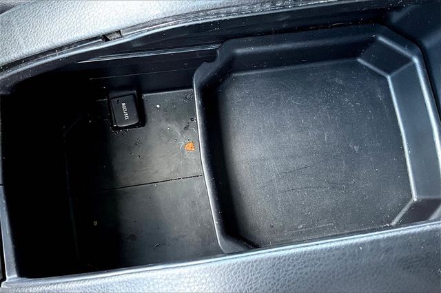 2016 Toyota Highlander AWD 4dr V6 XLE - 22939121 - 28