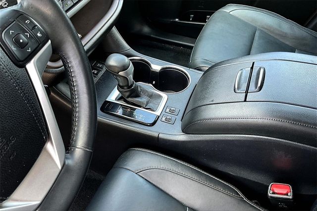 2016 Toyota Highlander AWD 4dr V6 XLE - 22939121 - 30