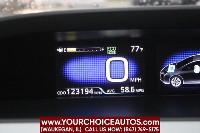 2016 Toyota Prius 5dr Hatchback Two - 22903344 - 27