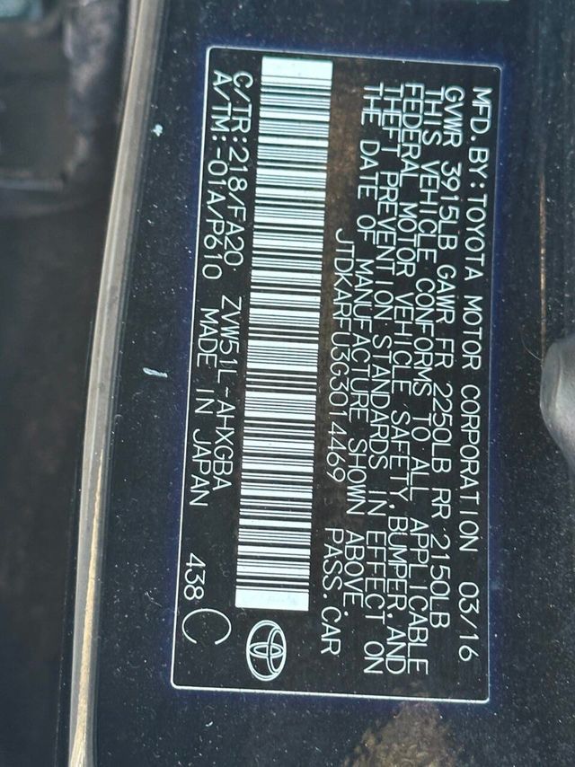 2016 Toyota Prius Three 4dr Hatchback - 22880872 - 19