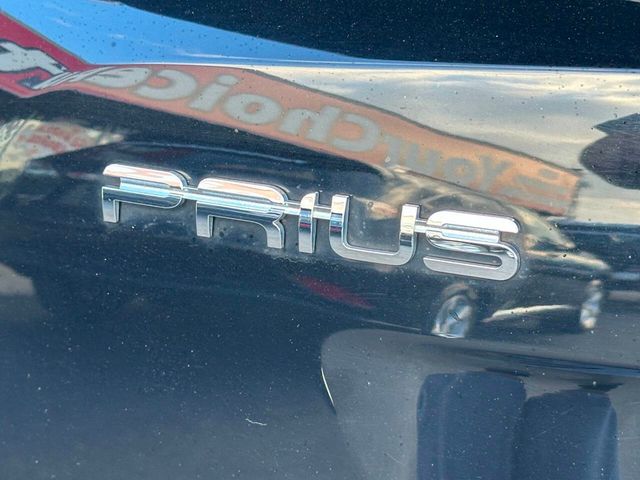 2016 Toyota Prius Three 4dr Hatchback - 22880872 - 4