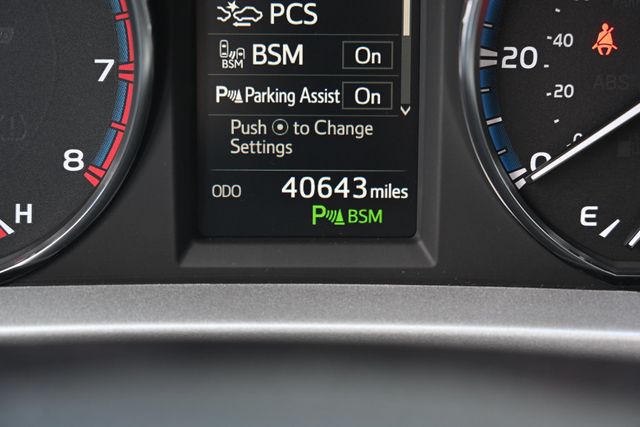 2016 Toyota RAV4 FWD 4dr Limited - 22936625 - 15