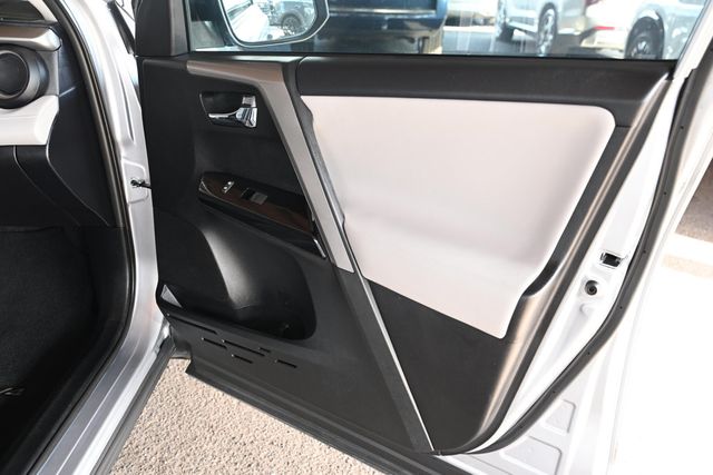 2016 Toyota RAV4 FWD 4dr Limited - 22936625 - 24