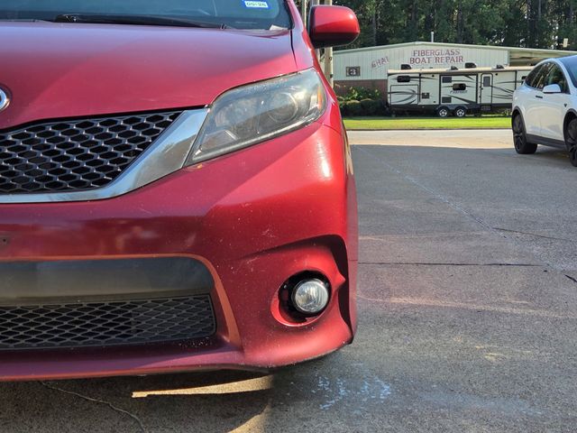 2016 Toyota Sienna 2015 Toyota Sienna SE - 22915232 - 10