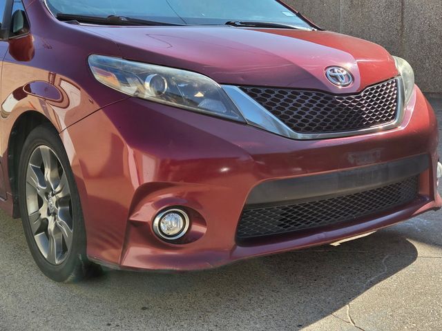 2016 Toyota Sienna 2015 Toyota Sienna SE - 22915232 - 13