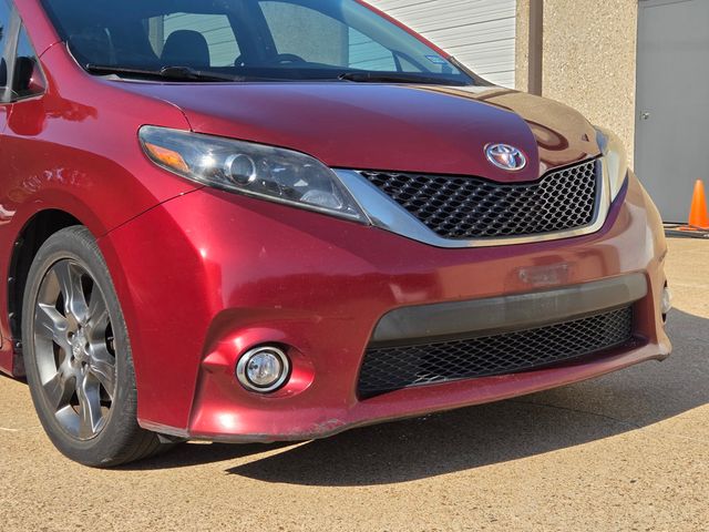 2016 Toyota Sienna 2015 Toyota Sienna SE - 22915232 - 26