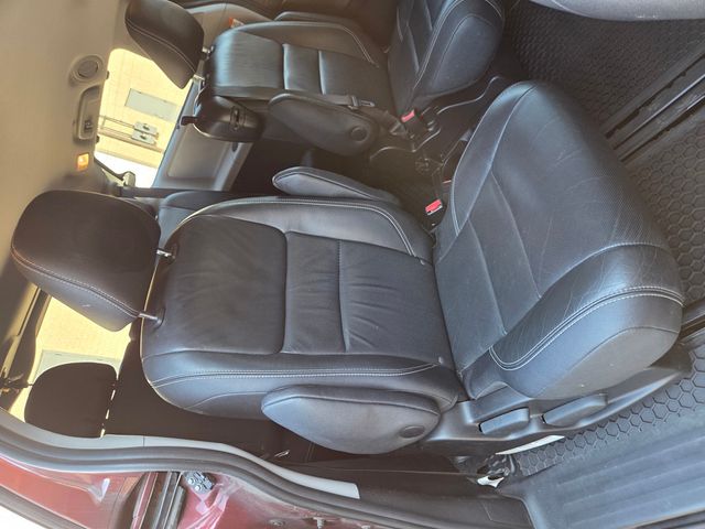 2016 Toyota Sienna 2015 Toyota Sienna SE - 22915232 - 44