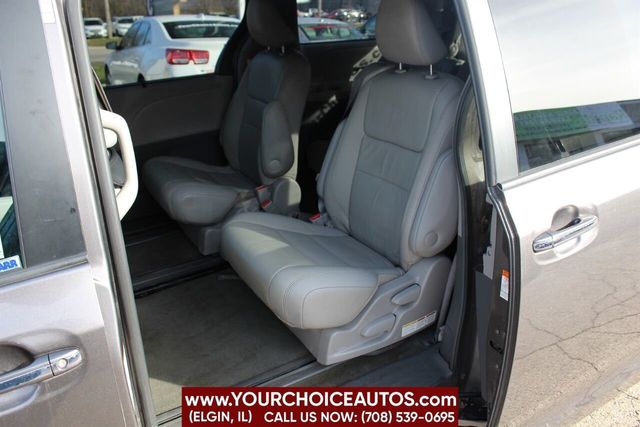 2016 Toyota Sienna XLE 7 Passenger Auto Access Seat 4dr Mini Van - 22213631 - 16