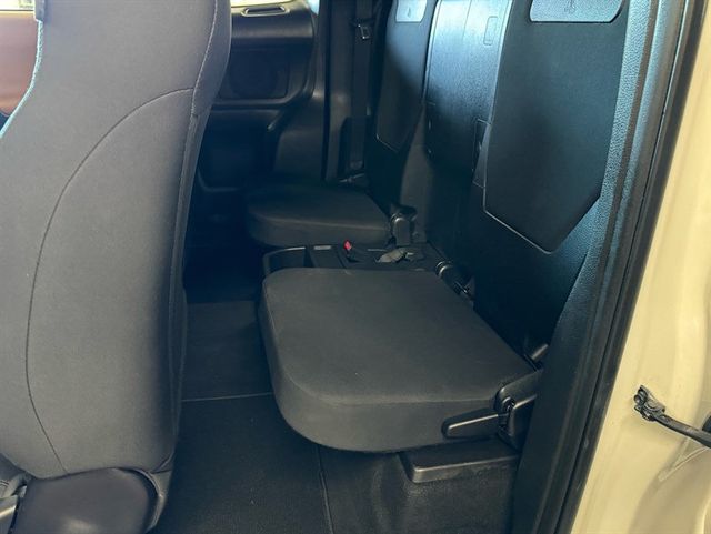 2016 Toyota Tacoma SR5 Access Cab 4WD V6 Automatic - 22937392 - 19