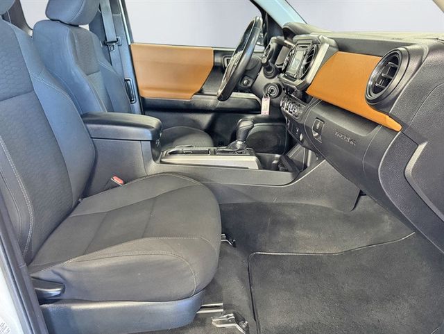 2016 Toyota Tacoma SR5 Access Cab 4WD V6 Automatic - 22937392 - 21