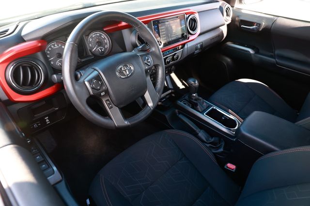 2016 Toyota Tacoma TRD Off-Road Double Cab 4WD LB V6 Automatic - 22930008 - 3