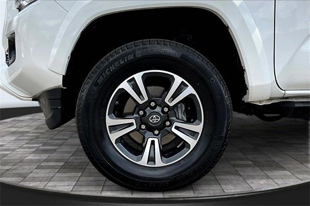 2016 Toyota Tacoma TRD Sport Access Cab 2WD V6 Automatic - 22906691 - 32