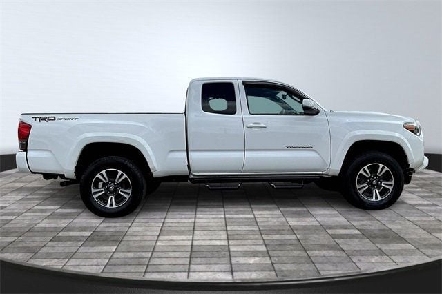 2016 Toyota Tacoma TRD Sport Access Cab 2WD V6 Automatic - 22906691 - 7