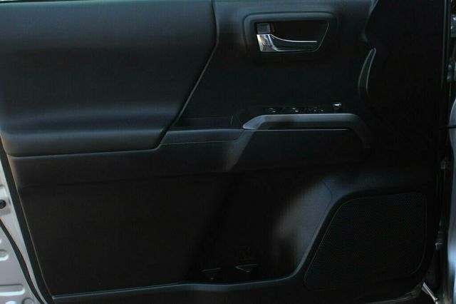 2016 Toyota Tacoma TRD SPORT MOONROOF, BLIND SPOT NEW TIRES & BRAKE SERVICE - 22890822 - 21