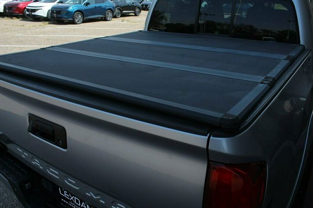 2016 Toyota Tacoma TRD SPORT MOONROOF, BLIND SPOT NEW TIRES & BRAKE SERVICE - 22890822 - 32