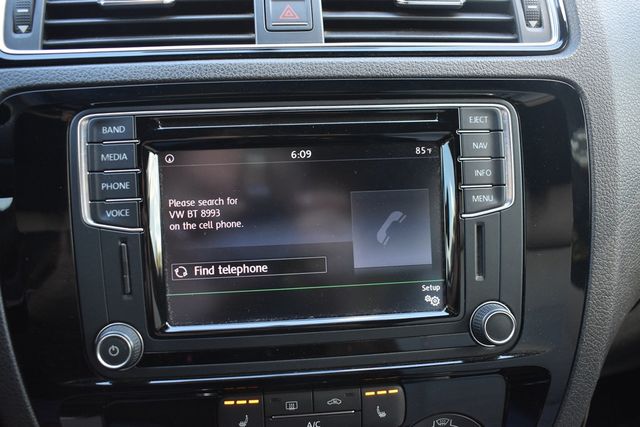2016 Volkswagen Jetta Sedan 1.8T Sport PZEV 4dr Manual - 22934078 - 15