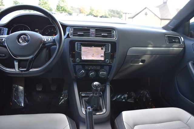 2016 Volkswagen Jetta Sedan 1.8T Sport PZEV 4dr Manual - 22934078 - 25