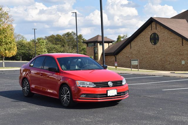 2016 Volkswagen Jetta Sedan 1.8T Sport PZEV 4dr Manual - 22934078 - 44