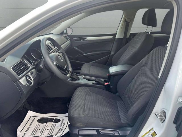 2016 Volkswagen Passat 1.8T R Line 4dr Sedan PZEV - 22936477 - 15