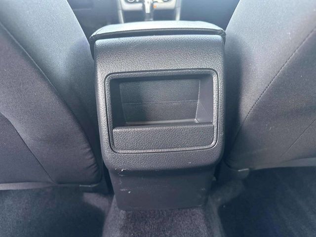 2016 Volkswagen Passat 1.8T R Line 4dr Sedan PZEV - 22936477 - 39
