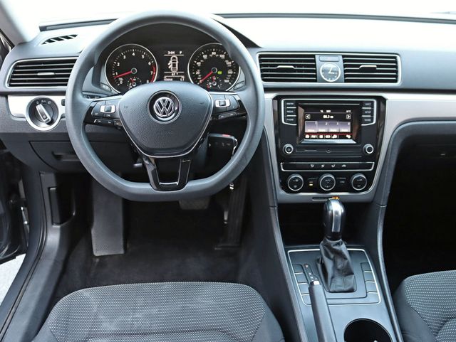 2016 Volkswagen Passat 4dr Sedan 1.8T Automatic S - 22399967 - 10
