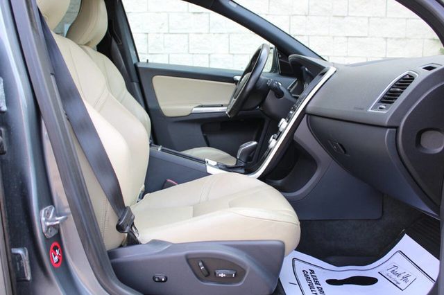 2016 Volvo XC60 AWD 4dr T6 Platinum - 22899817 - 15