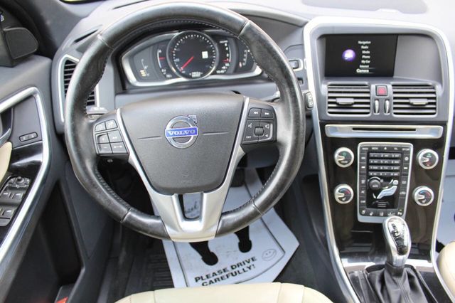 2016 Volvo XC60 AWD 4dr T6 Platinum - 22899817 - 19