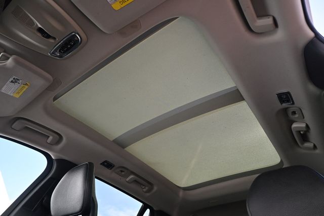 2016 Volvo XC90 AWD 4dr T6 Momentum - 22940178 - 14