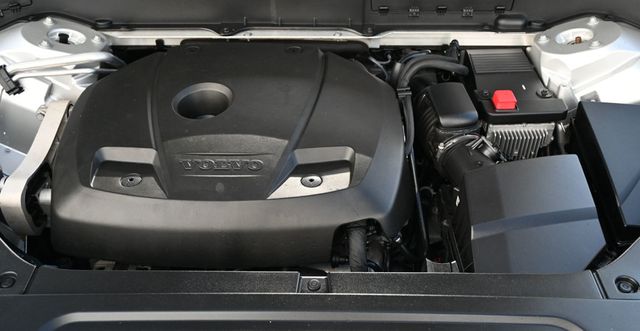 2016 Volvo XC90 AWD 4dr T6 Momentum - 22940178 - 15