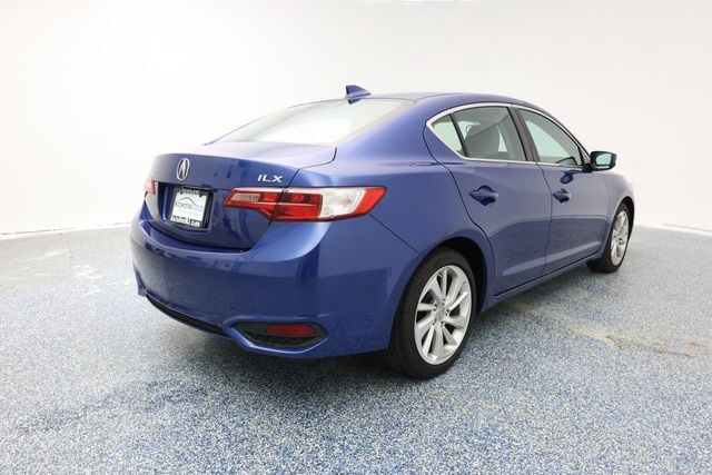 2017 Acura ILX Sedan w/Technology Plus Pkg - 22937465 - 2