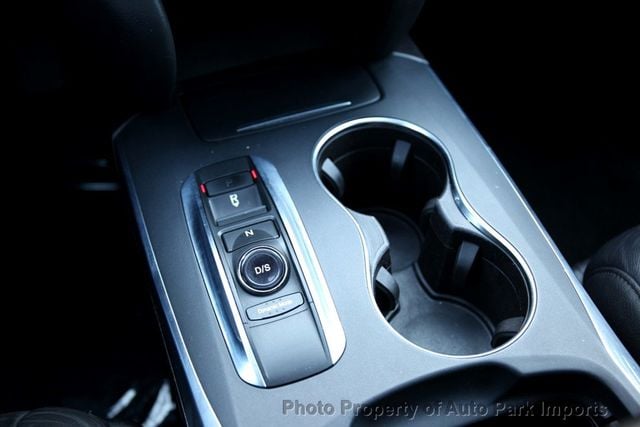 2017 Acura MDX SH-AWD w/Technology Pkg - 22365508 - 38