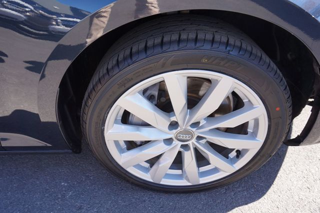 2017 Audi A4 A4, PREMIUM WHEELS, MOON ROOF, LEATHER, PUSH BUTTON START - 22934931 - 13
