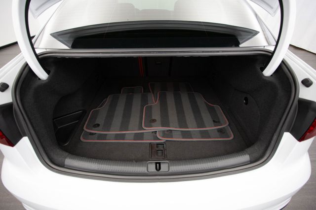 2017 Audi S3 2.0 TFSI Premium Plus - 22913980 - 39