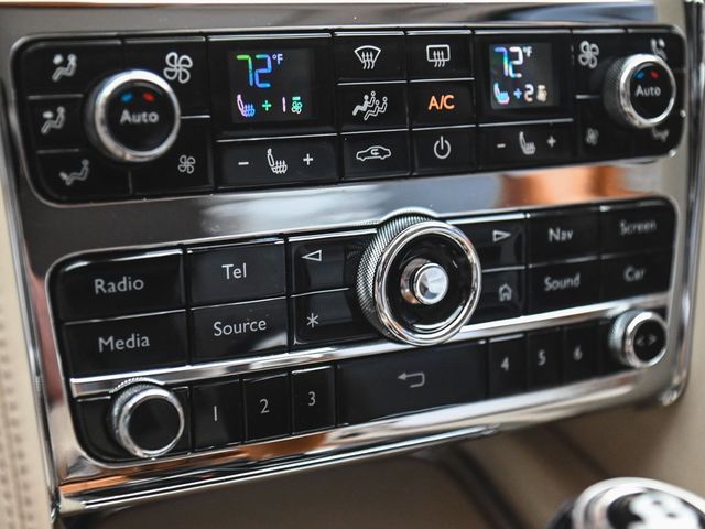 2017 Bentley Mulsanne Base - 22914597 - 24