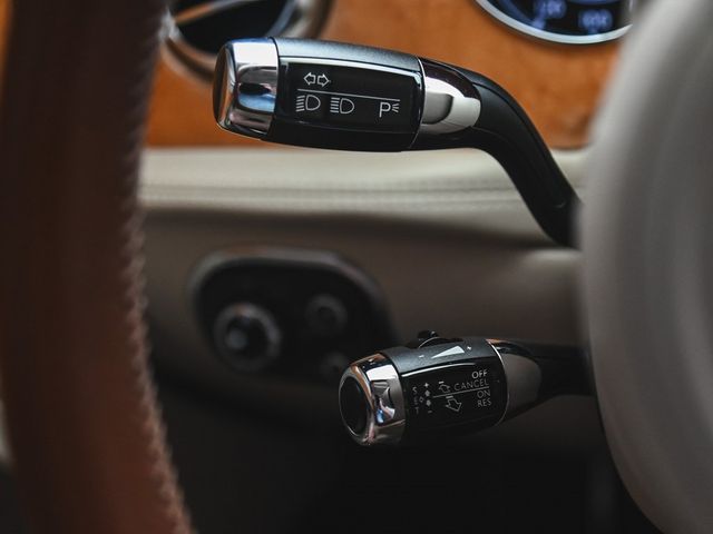 2017 Bentley Mulsanne Base - 22914597 - 26