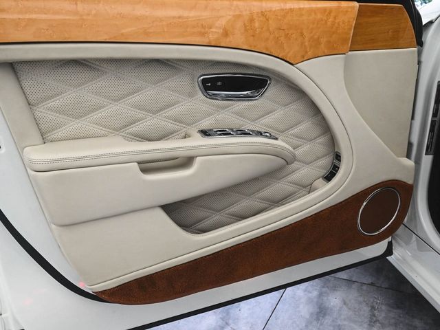 2017 Bentley Mulsanne Base - 22914597 - 8