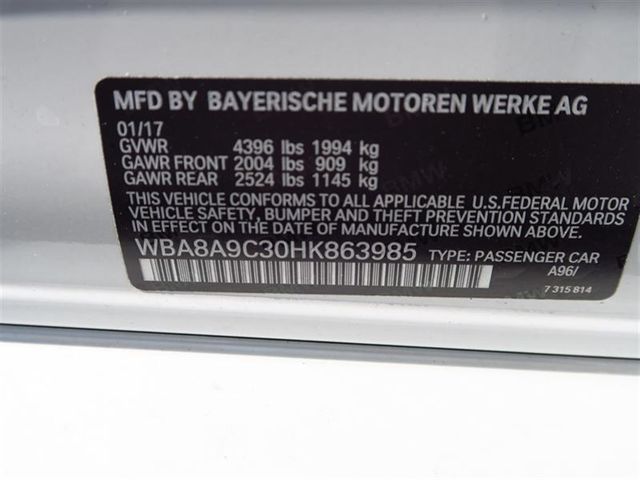 2017 BMW 3 Series 320i - 17046323 - 31