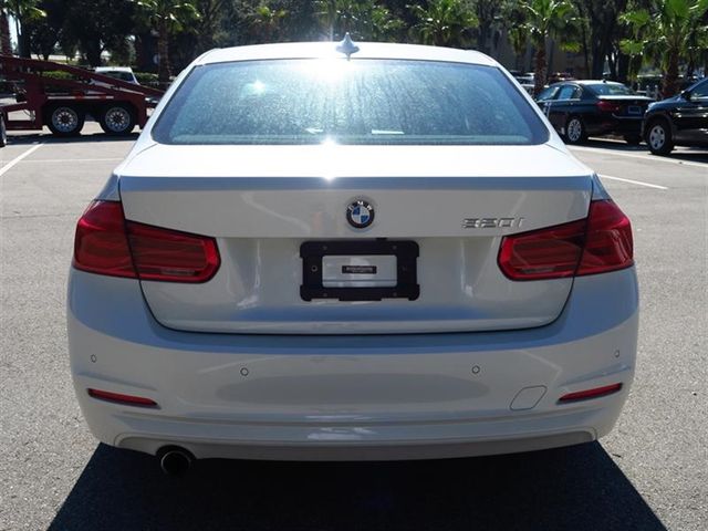 2017 BMW 3 Series 320i - 17046323 - 5