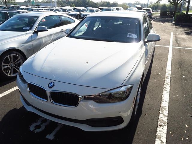 2017 BMW 3 Series 320i - 17091105 - 1