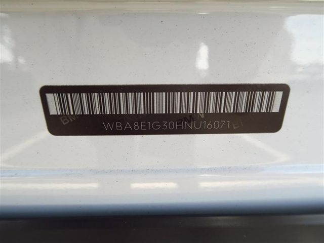 2017 BMW 3 Series 320i - 17091105 - 4