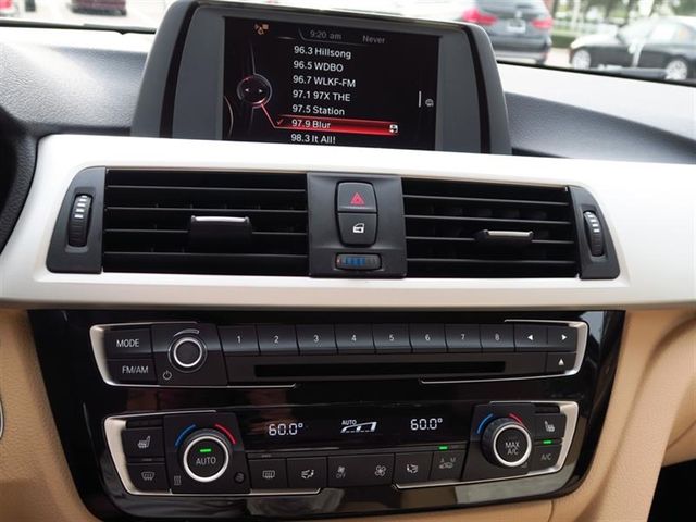 2017 BMW 3 Series 320i xDrive - 17042077 - 23