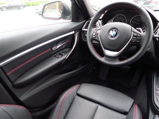 2017 BMW 3 Series 330i - 16968762 - 4