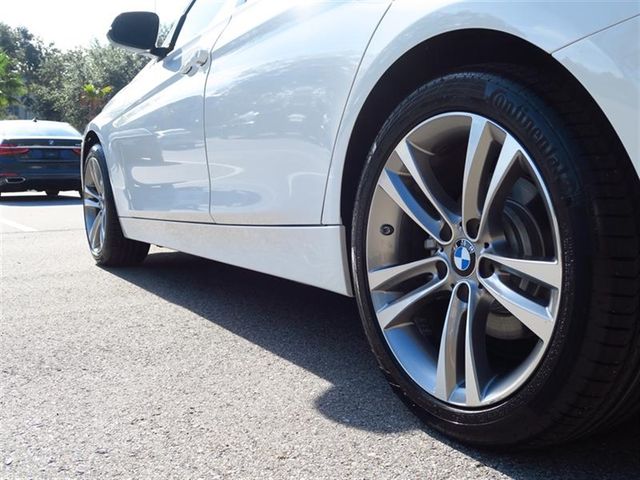 2017 BMW 3 Series 330i - 17037465 - 9