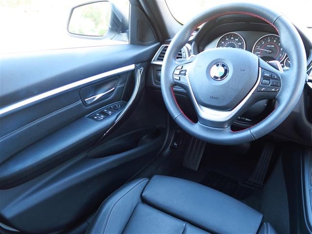 2017 BMW 3 Series 330i - 17037465 - 13